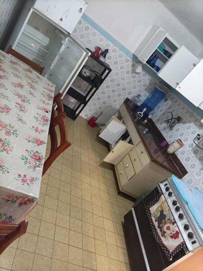 Casa Para Temporada Na Praia Grande Aprox 100 Mts Da Praia Βίλα Εξωτερικό φωτογραφία